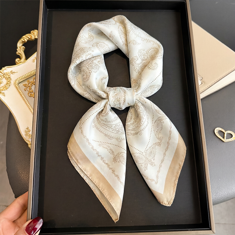 Silk Neck Scarf - 빈티지 베이지 페이즐리 프린트 스퀘어 스카프
